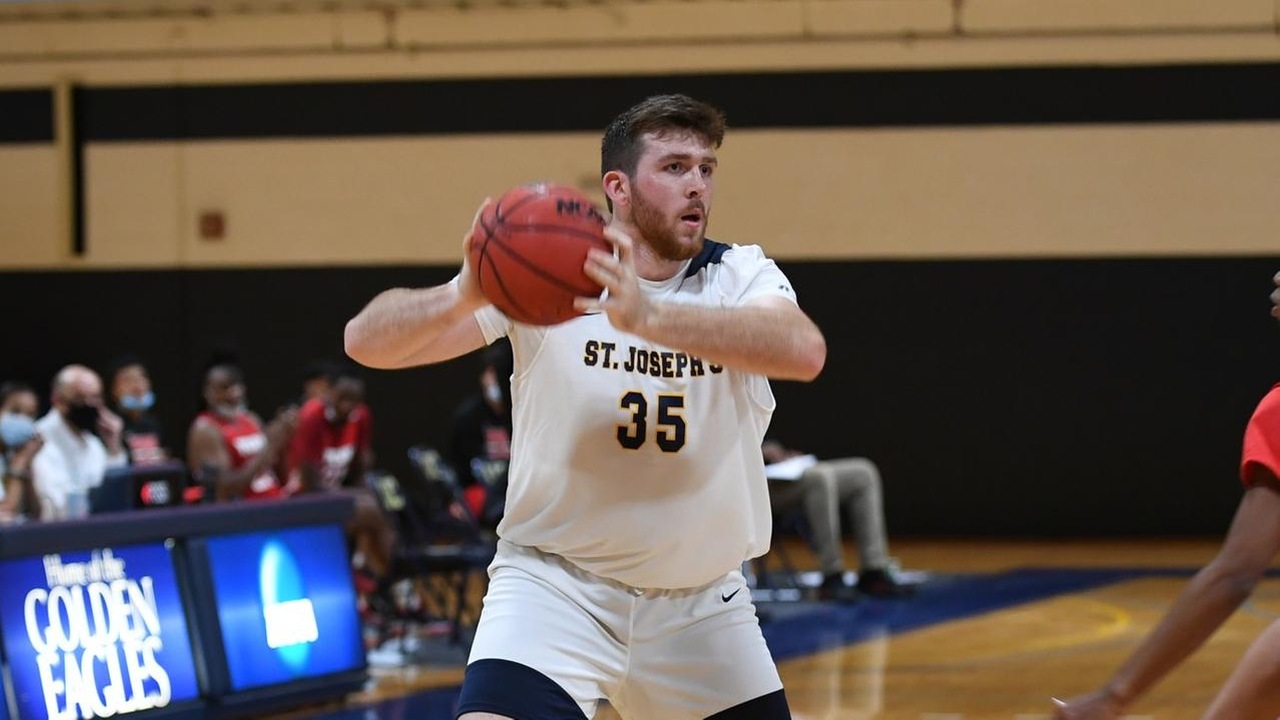 Men's Basketball Opens 2022-23 Season with 66-63 Loss to Pratt