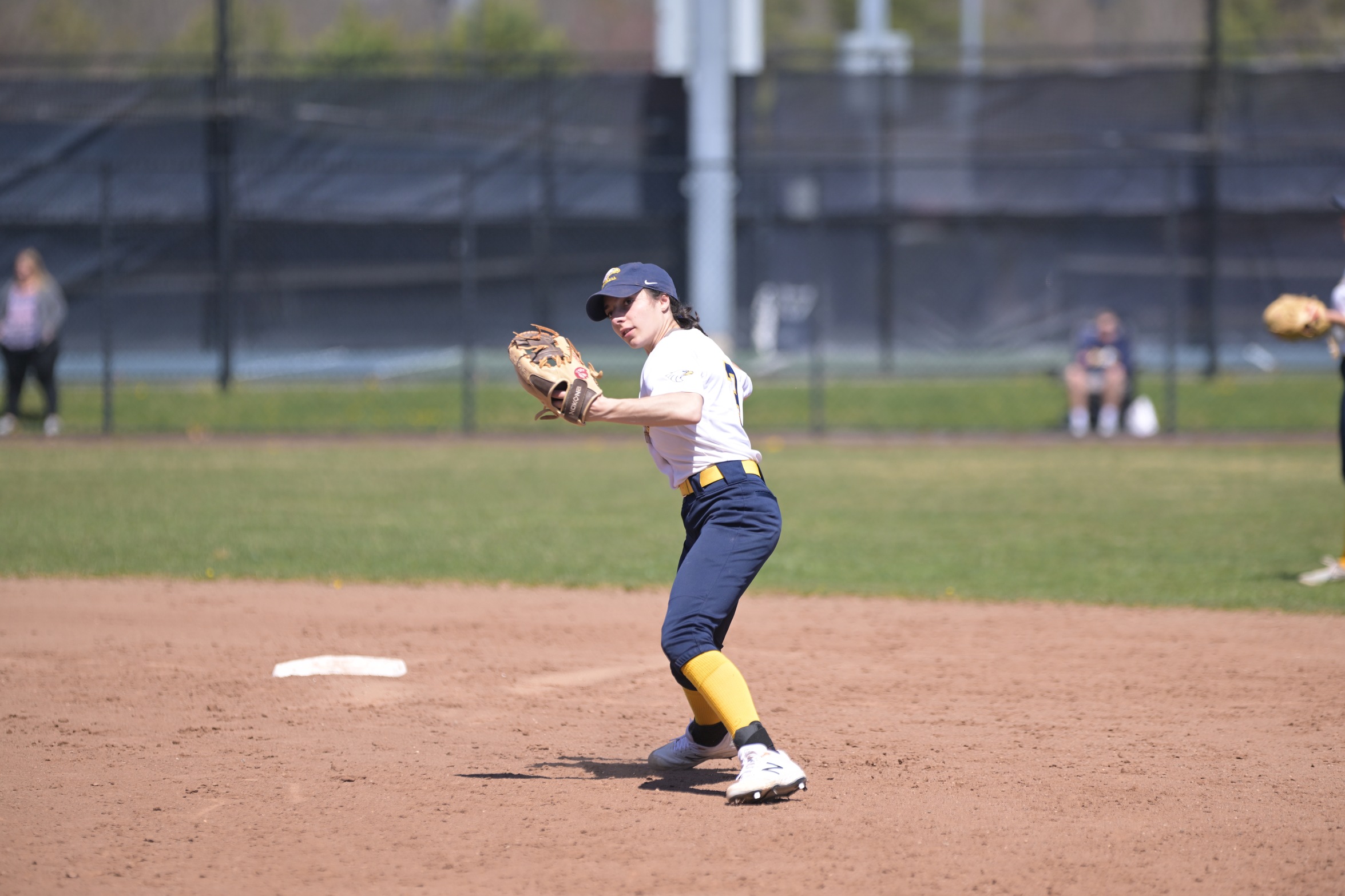 Softball Drops Two on Monday